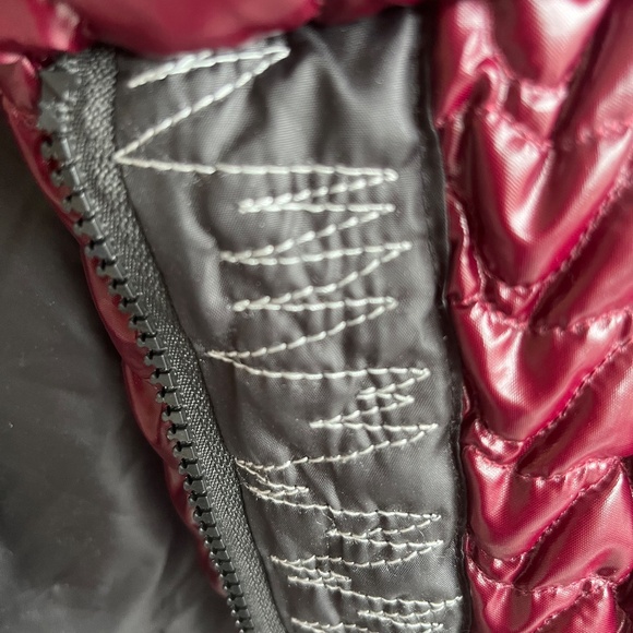 Unique designer puffer jacket/coat - Picture 5 of 15